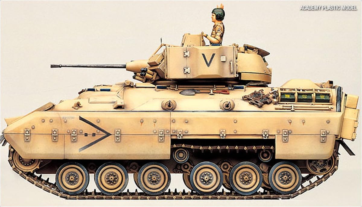 Academy M2 Bradley 1/35 - Kit de Modelo de Veículo de Combate