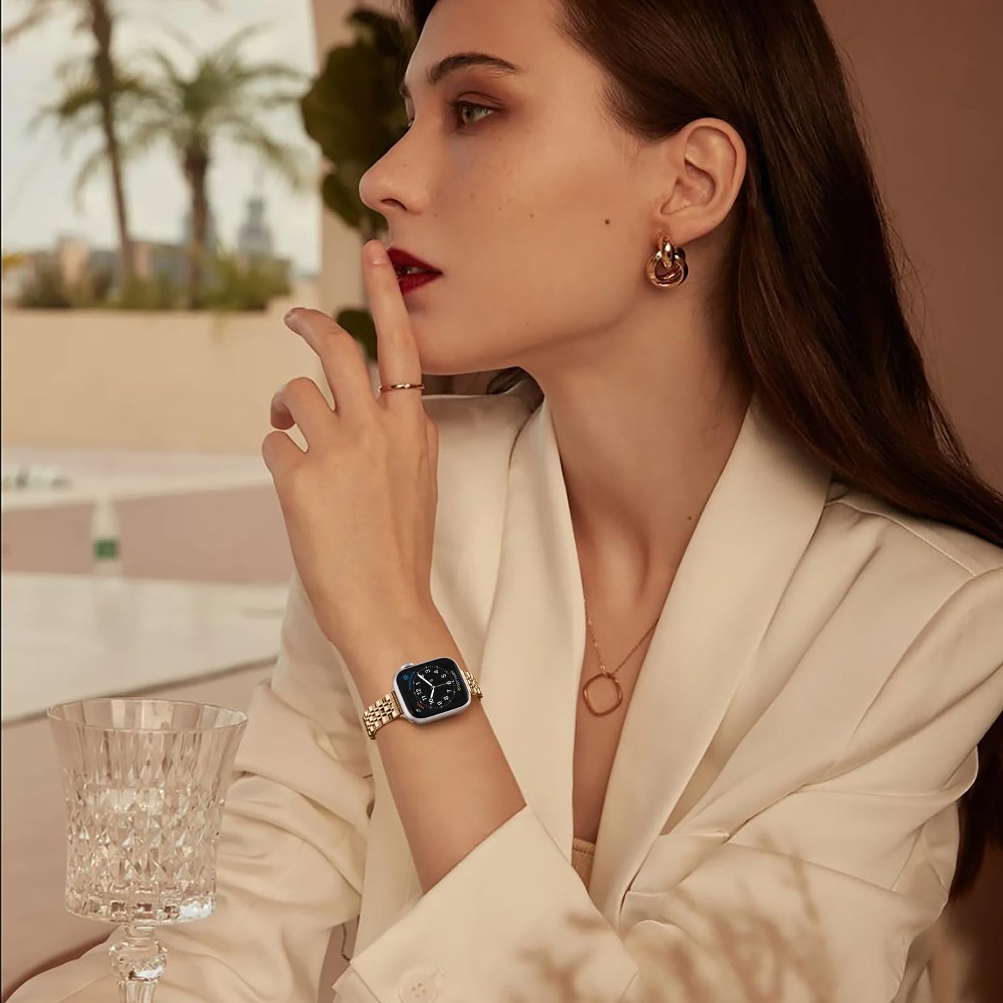 Lerobo Pulseira de Aço Inoxidável Slim para Apple Watch 38-49mm (Prata/Dourado)