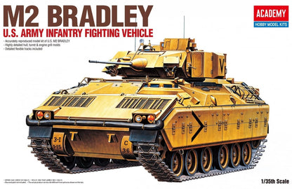 Academy M2 Bradley 1/35 - Kit de Modelo de Veículo de Combate