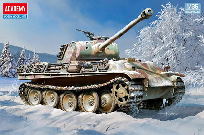 Academy PZ.KPFW.V Panther Ausf.G 1/35 - Modelo de Tanque